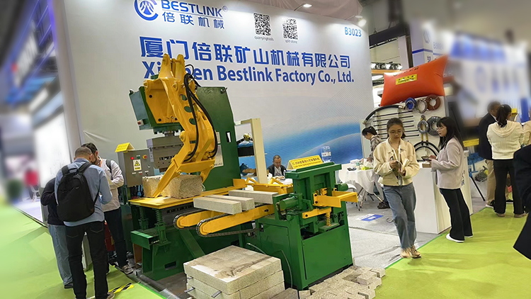  2024 Xiamen Stone Fair 320tones Máquina de división de piedra hidráulica